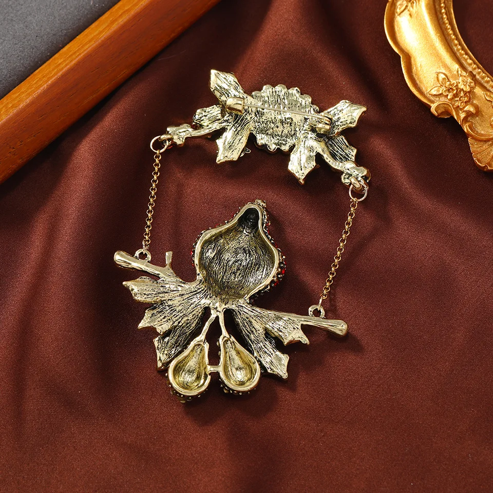 Broche Perroquet Vintage Strass Vert - Style Rétro