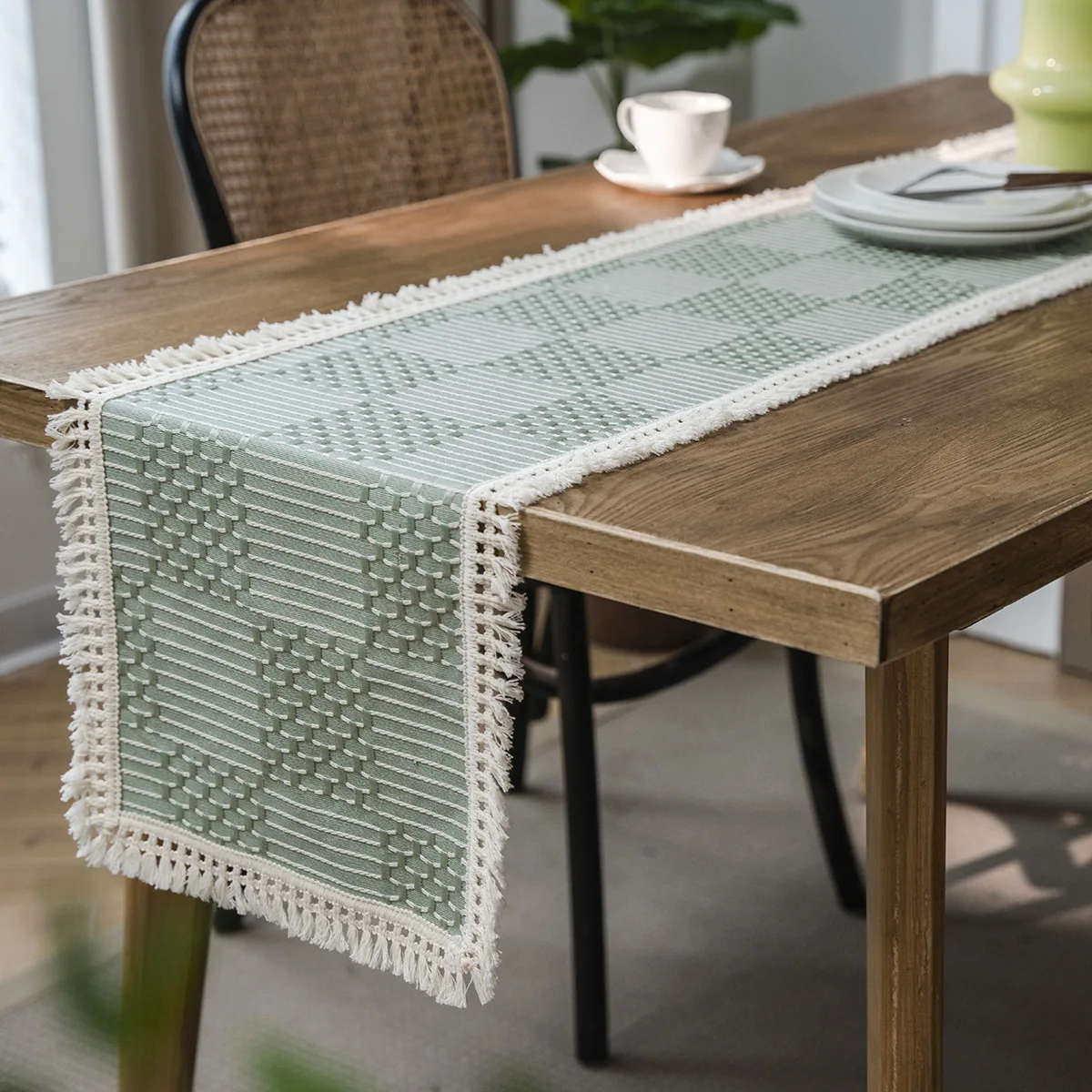 

Nordic Jacquard Geometric Table Runner with Tassels Coffee Table Tablecloth Dining Wedding Home Party Decor Table Runners