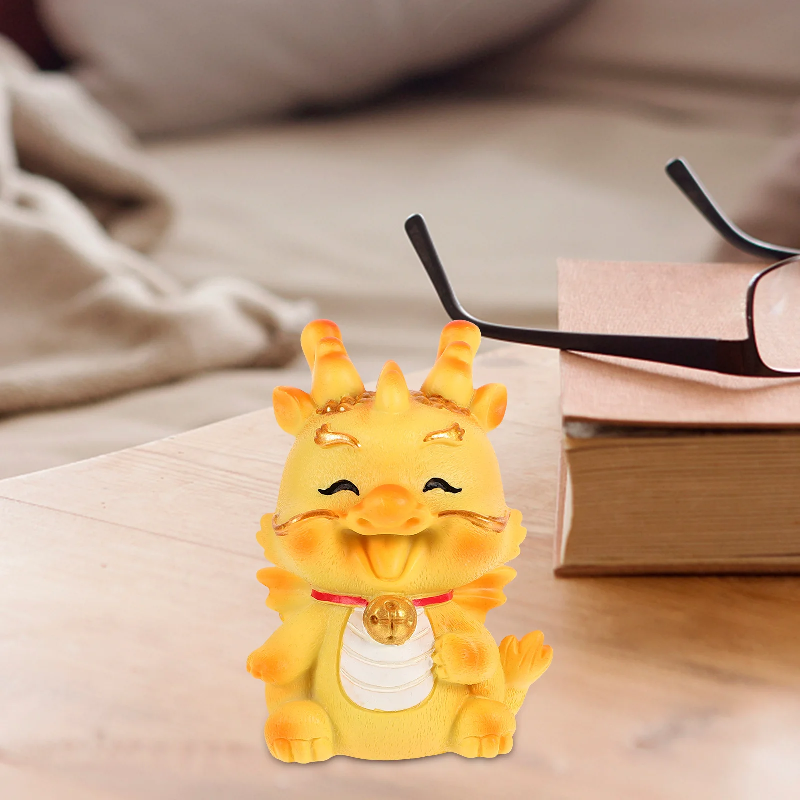 Рисунок 5 - Китайское искусственное украшение для автомобиля