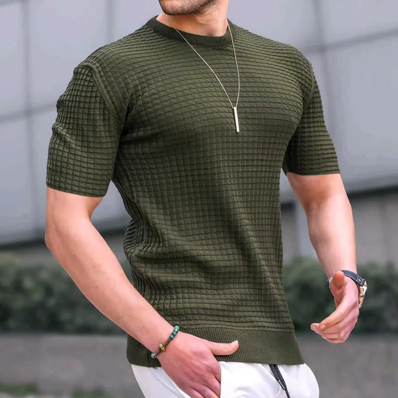 Checkered Round Neck Men's Fitness T Shirt - Image 2