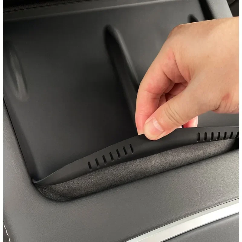 1pc Central Control Wireless Charging Silicone Pad Interior Auto Parts Suitable For Tesla Model 3 Y S X Highland