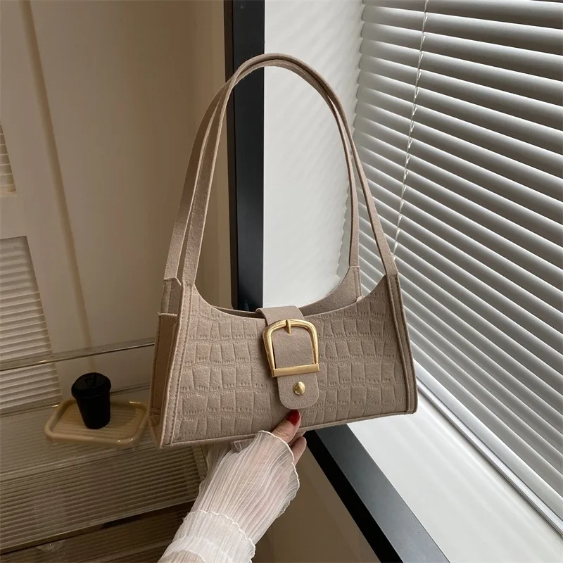 Рисунок 3 - Популярная модная мягкая яркая