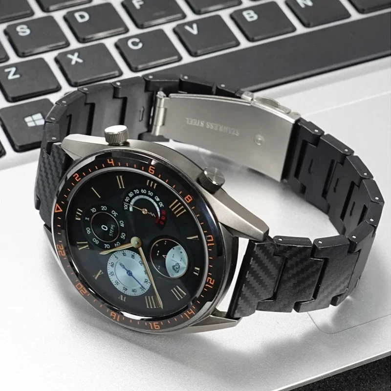 Sleek Carbon Fiber Watch Band - Premium Strap & Bracelet Collection