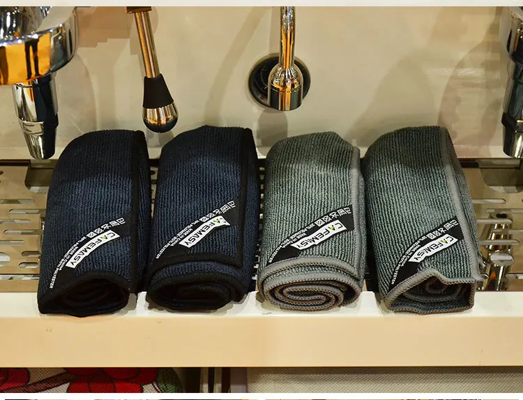 GLEAVI Lot De 2 Serviettes à Main Chenille Super Absorbantes à Séchage