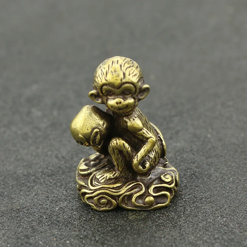 Retro Antique Solid Brass Monkey Small Ornament Retro Chinese Copper Figurines Metal Tea Pet Sun Wukong Tea Accessories