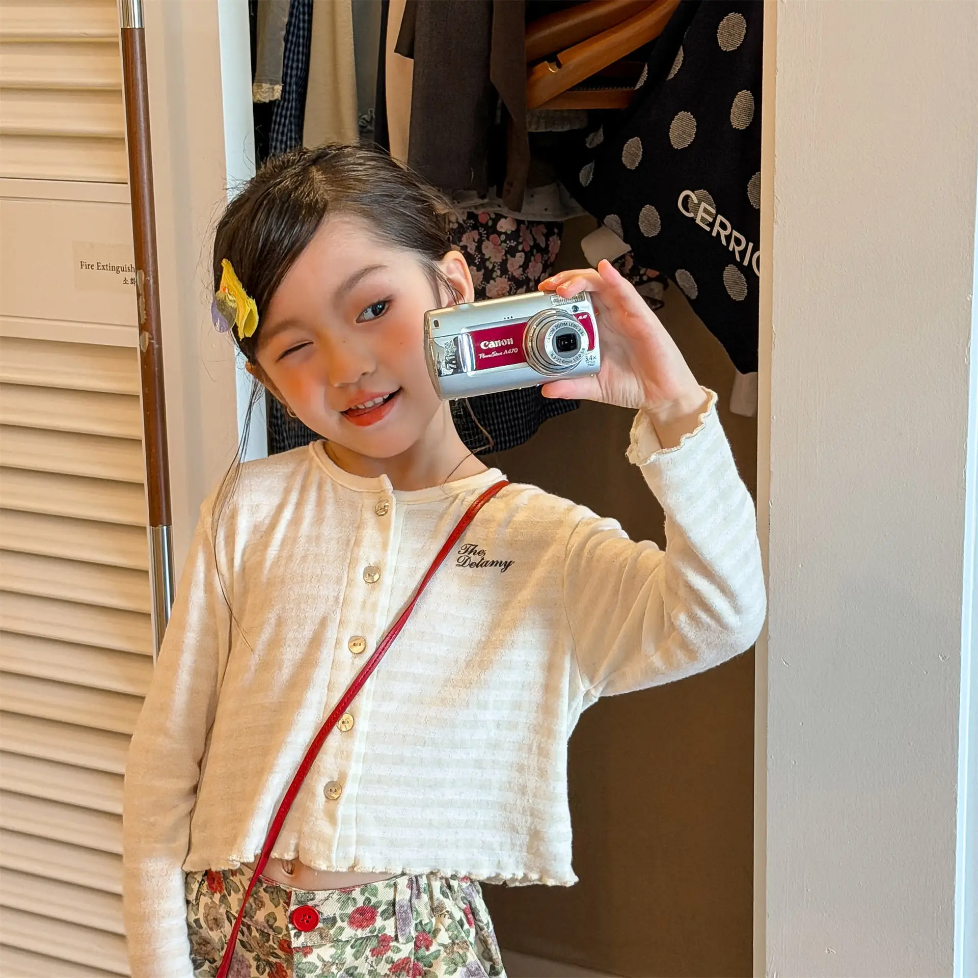 2026 봄 신상 아동용 긴팔 면 니트 가디건 남아 여아 스트라이프 재킷  레터 프린트 코트 패션 키즈 의류