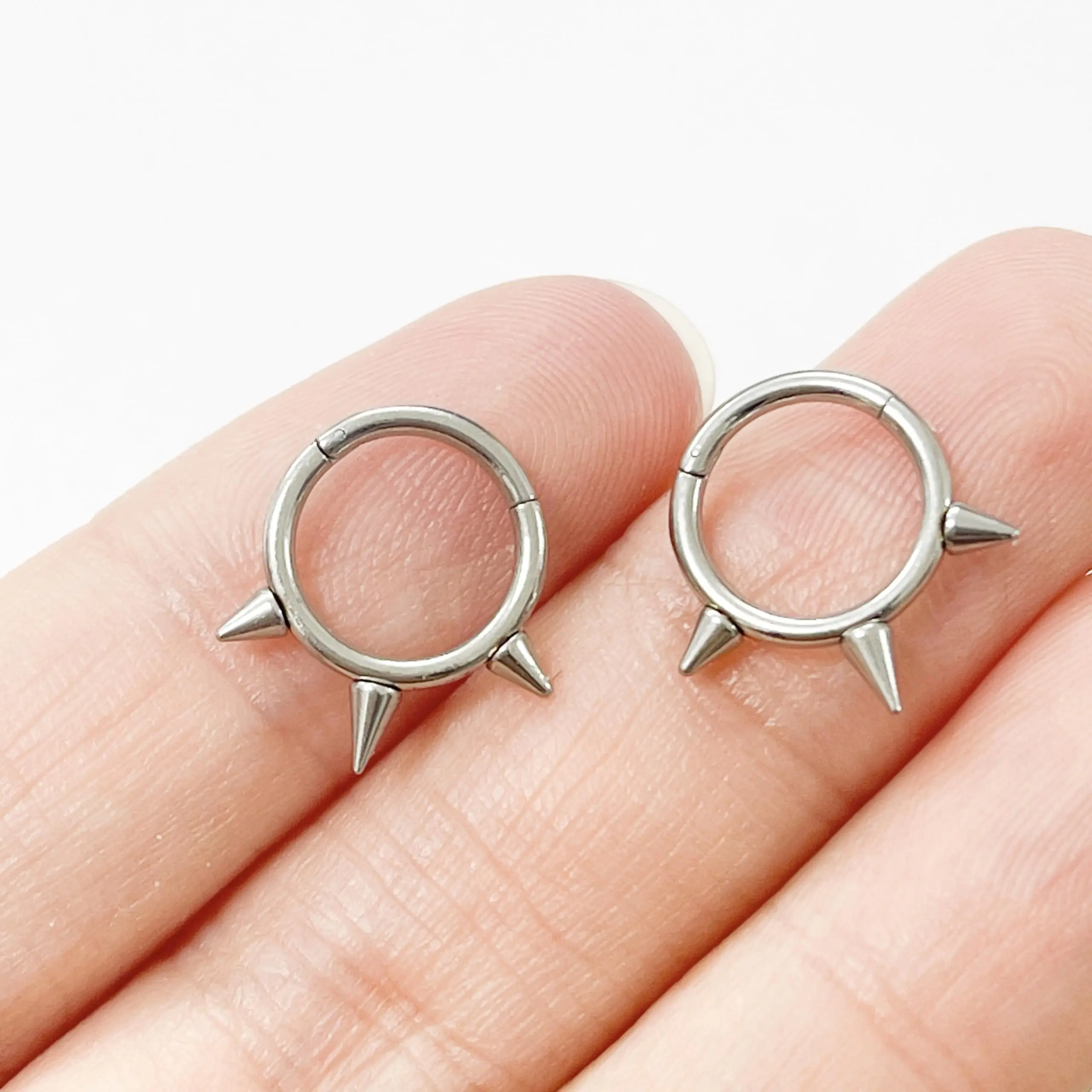 Taper Nose Ring Hoop Hinged Septum Hoop Tragus Rook Punk Piercing Jewelry Lip Labret Cartilage Earrings 1.2mm 8mm