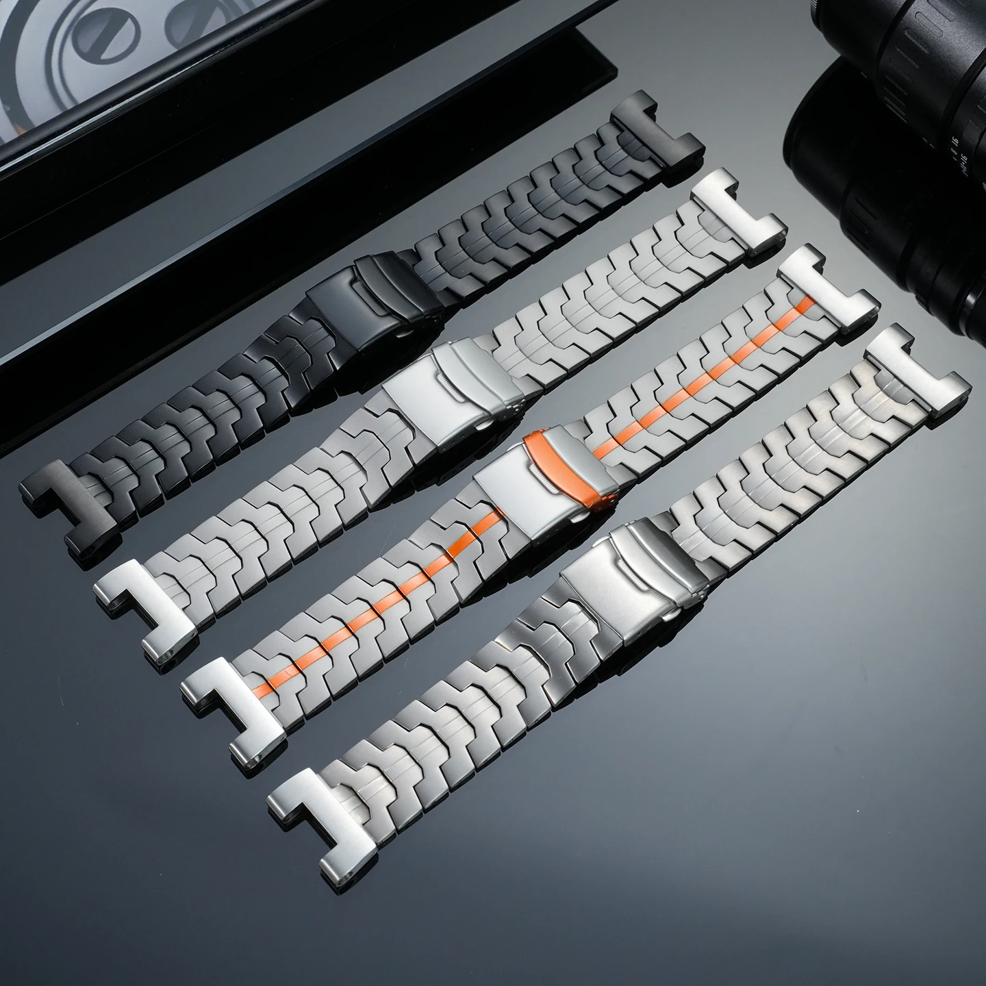 Enhanced Titanium Bracelet for Men's Watch - Lightweight & Waterproof Design