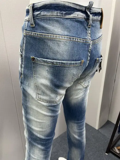 Slim-fit pants for men