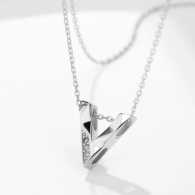 

Necklace Women's 925 Sterling Silver V-Shaped Clavicle Chain Women's Temperament Light Luxury Color Silver Necklace Ins Cold Sty