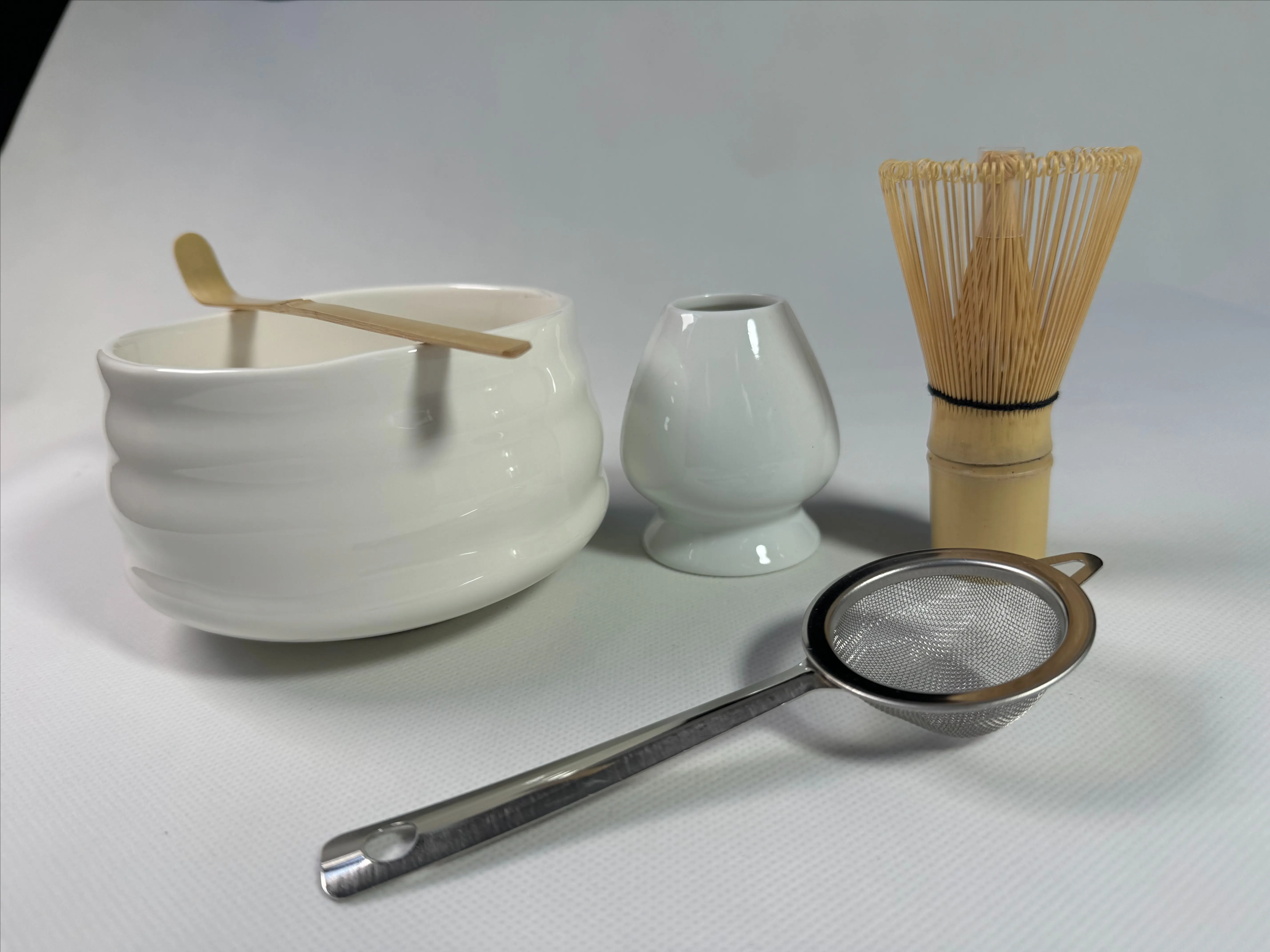 Matcha Tea Set Japanese Ceramic Glossy Pink Matcha Bowl Macha Tea Whisk Chawan Chasen Holder Scoop Sifter Cup Ceremony Gift Set