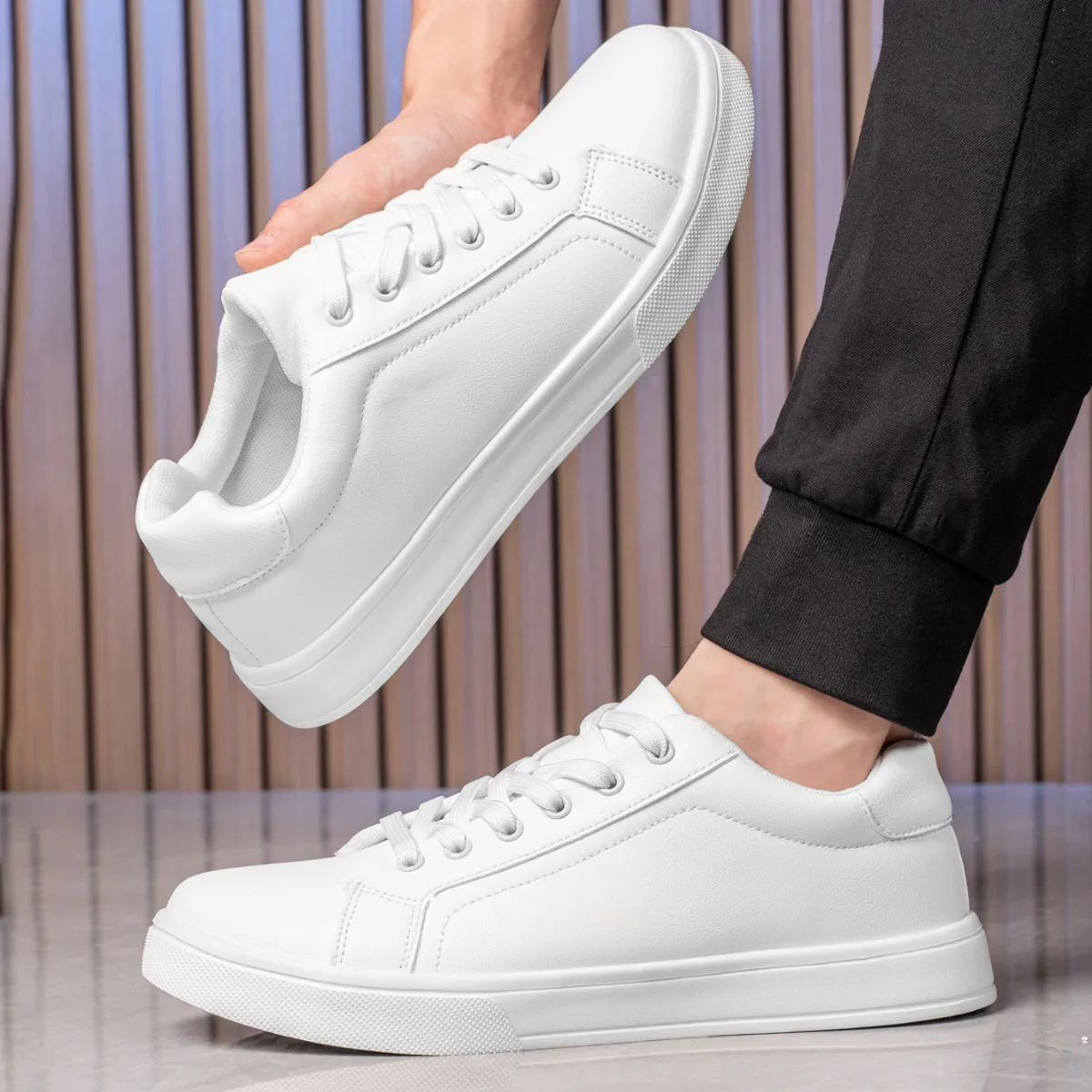 Skateboarding Shoes Men's Lightweight White Black Sports Sneakers