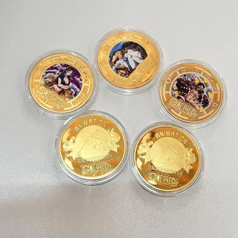 One Piece Monkey D. Luffy Nami Nico-Robin Commemorative Metal
