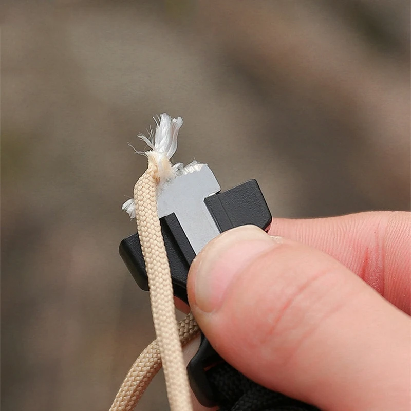 JchEnye Bracciale di sopravvivenza in 2 pezzi, bracciale Paracord multiuso per escursioni, campeggio, arrampicata e attività all'aperto