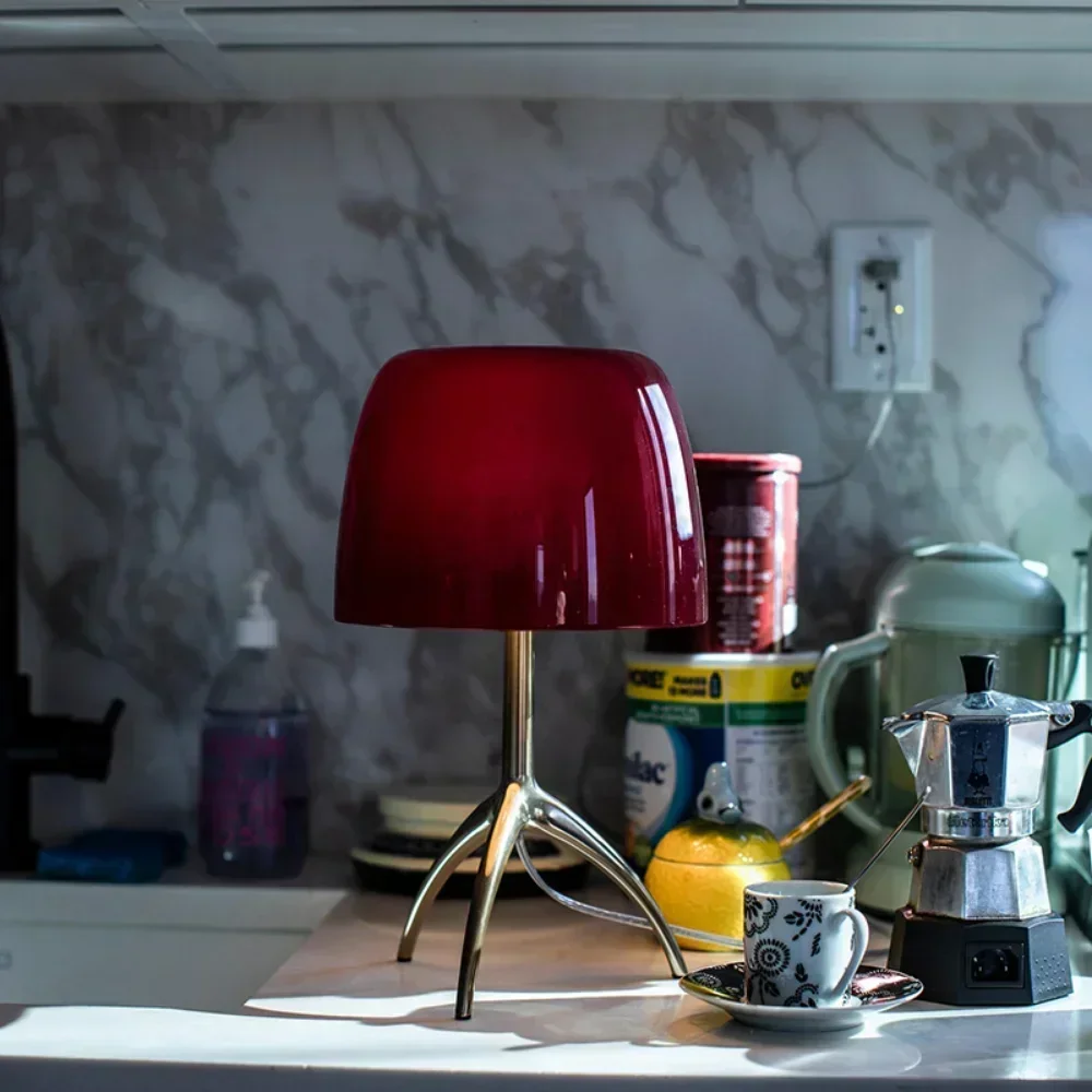 Glass Tripod Table Lamp 3