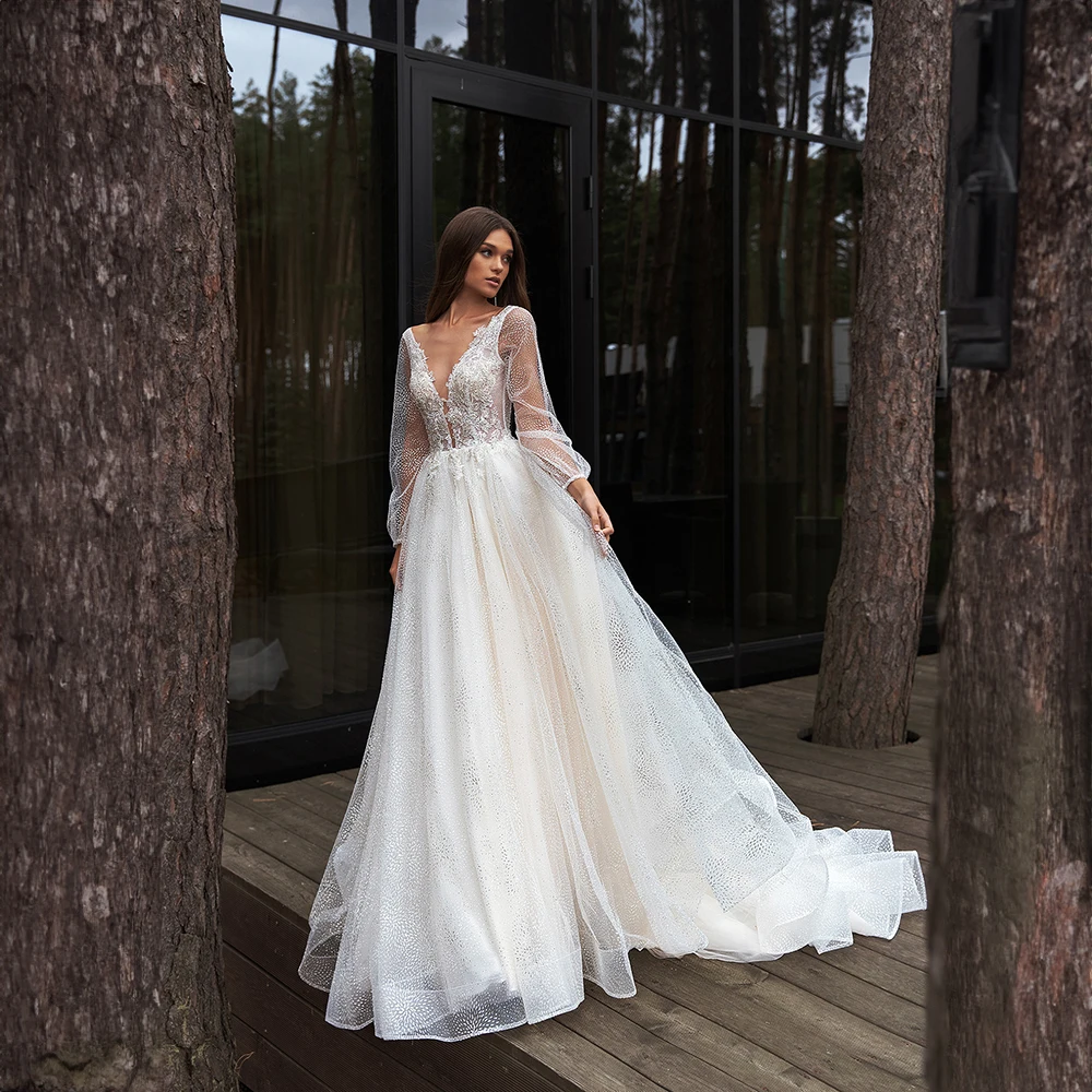 

Deep V-neck Appliques Lace Tulle A-line Spotted Wedding Dress for Women Long Sleeve Court Wedding Bridal Gown robe de mariée