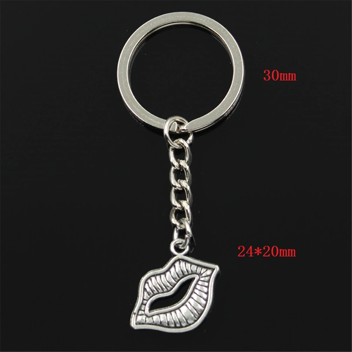 Fashion Keychain 24x20mm Sexy Lips Kiss Silver Color Pendants DIY Men Jewelry Car Key Chain Ring Holder Souvenir For Gift