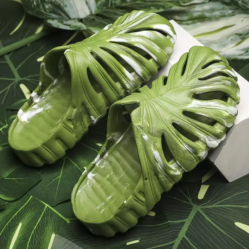 monstera minima vermehren Monstera Minima – zakrslá rostlina švýcarského sýra main image 1