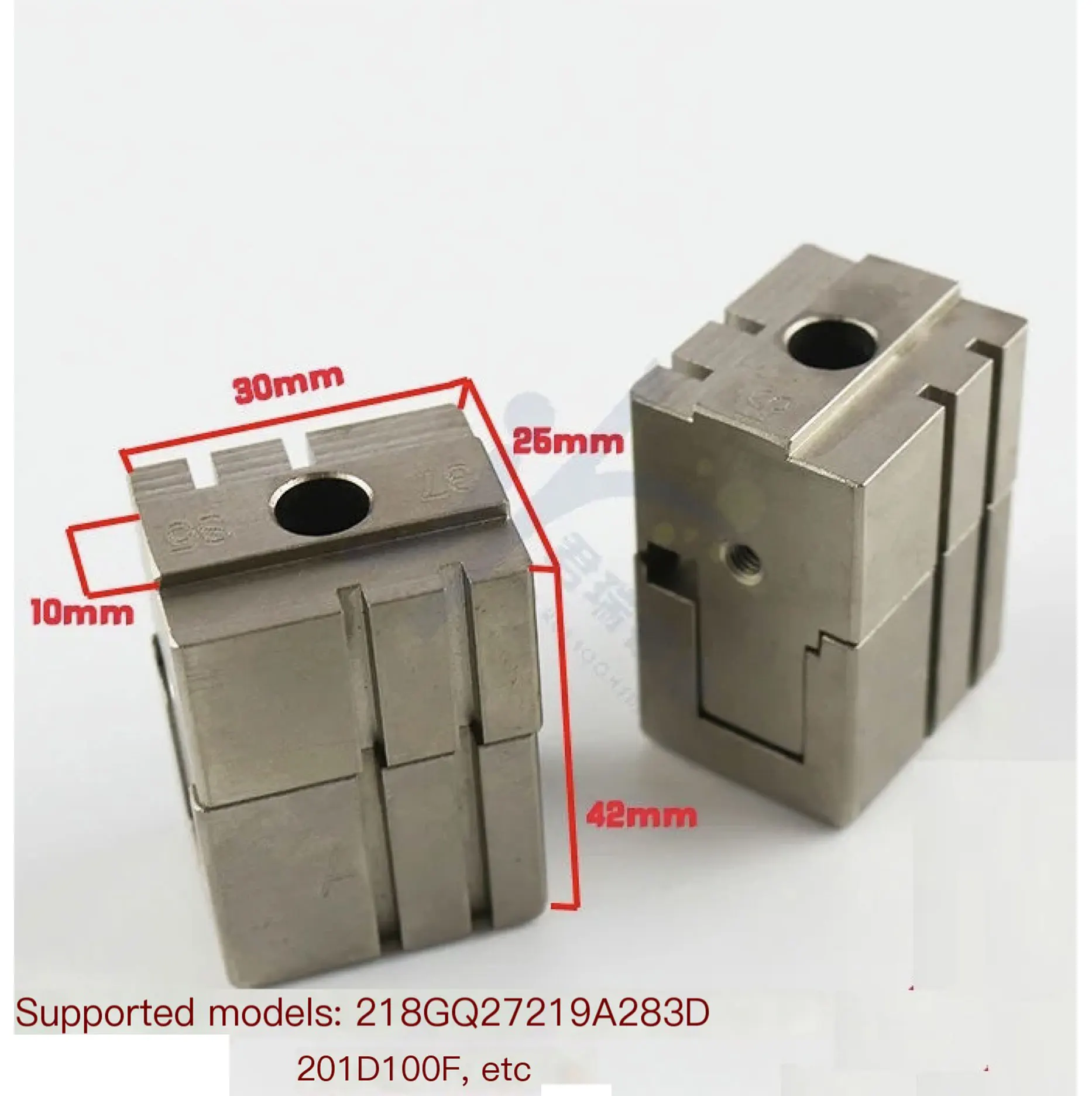 

Original Chuck Clamp for WENXING 218G Q27 219A 283D 201D 100F Horizontal Key Cutting Machines Fixture one pair