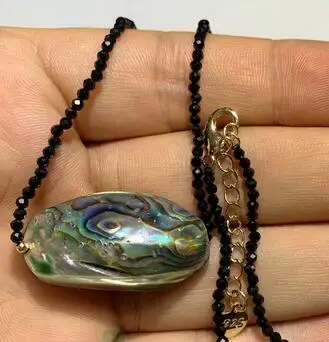 

Black Spinel Abalone shell Pendant Necklace Chic Classic Women