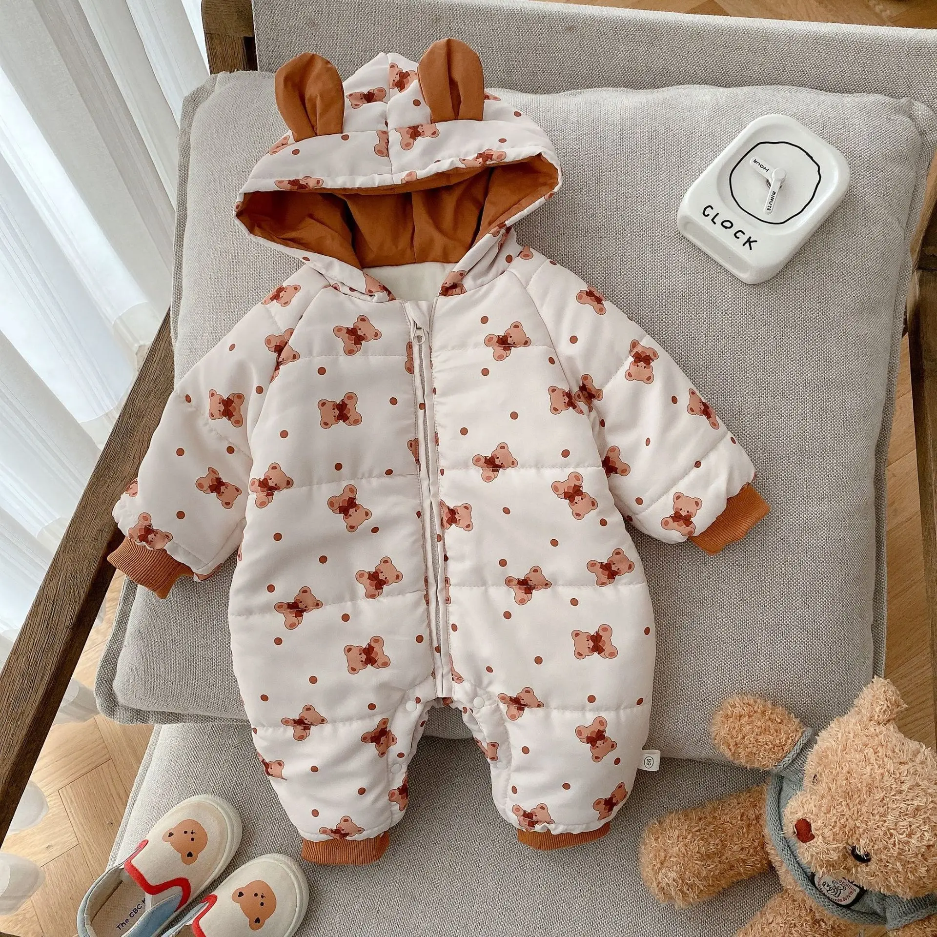 

Winter Baby Clothes Fleece Jumpsuit Korean Infant Boys Girls Cute Bear Hooded Thick Romper Long Sleeve Toddler Warm One Piece