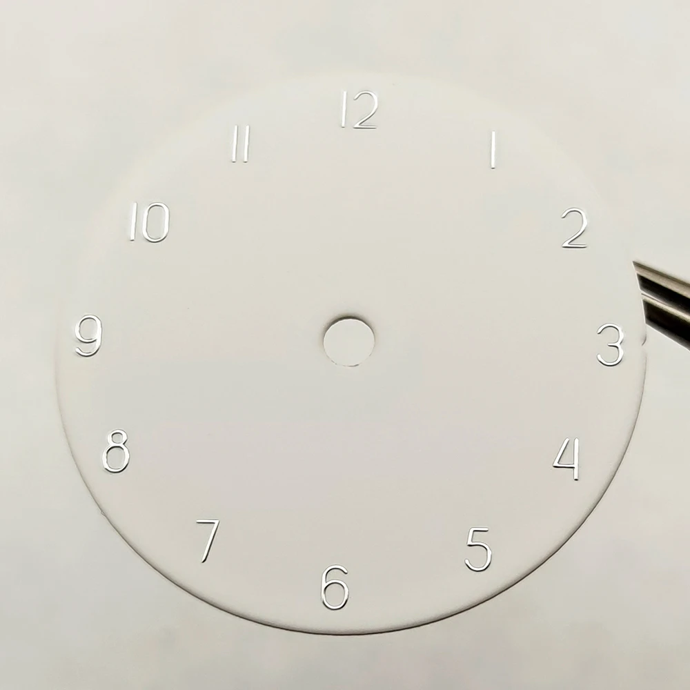 28.5mm Silver Reflective Arabic Numerals Dial with Customized Logo
