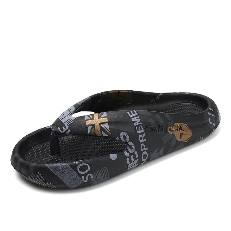 Man Slippers Herringbone EVA Integrated Anti-skid Wear-resistant Outdoor Beach Flip Flops Camouflage Ins Fashion Slippers Men