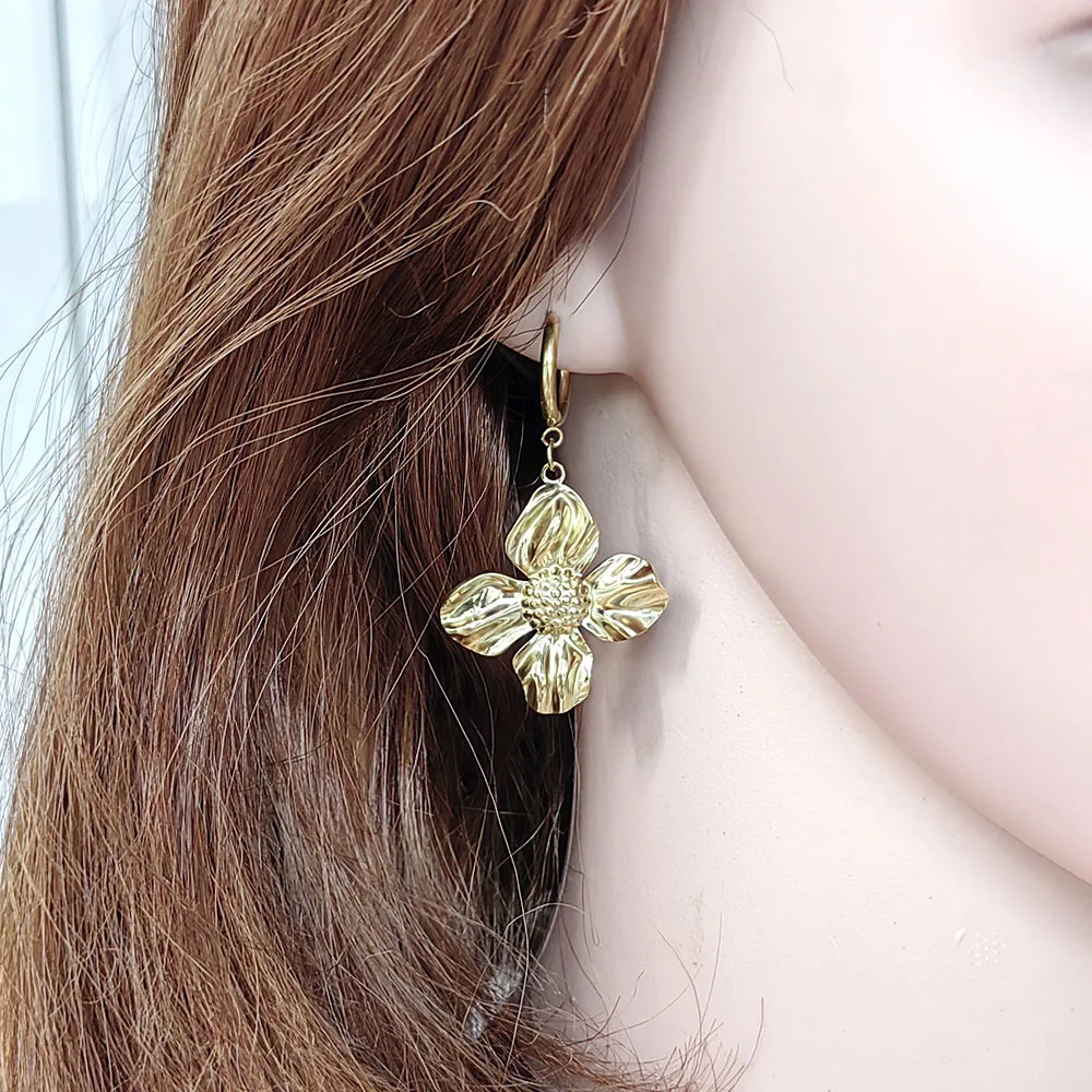 HUIDANG Edelstahl-Blumen-Ohrringe, neu in Goldfarbe, Blumen-Ohrringe, Trend 2025, Boucles d'oreilles, Herbst und Winter – Detail 9