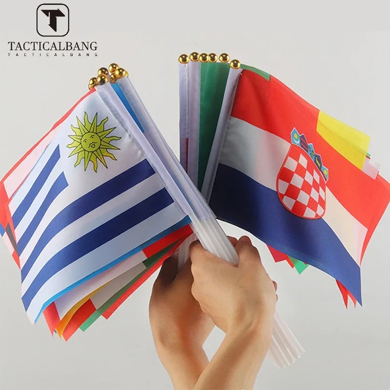 thumbnail image 1 of 100 unidades/paquete de banderas de mano para el juego de fútbol europeo 2024, minibandera de mano para naciones, para fanáticos de eventos de fútbol, 1 of 4