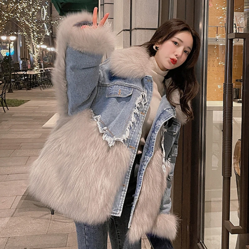 2023 Winter New Patchwork Denim Faux Fur Coat Women Fashion Fur Integrated Parkas Mid Length Version Fashion Loose Warm Outwear