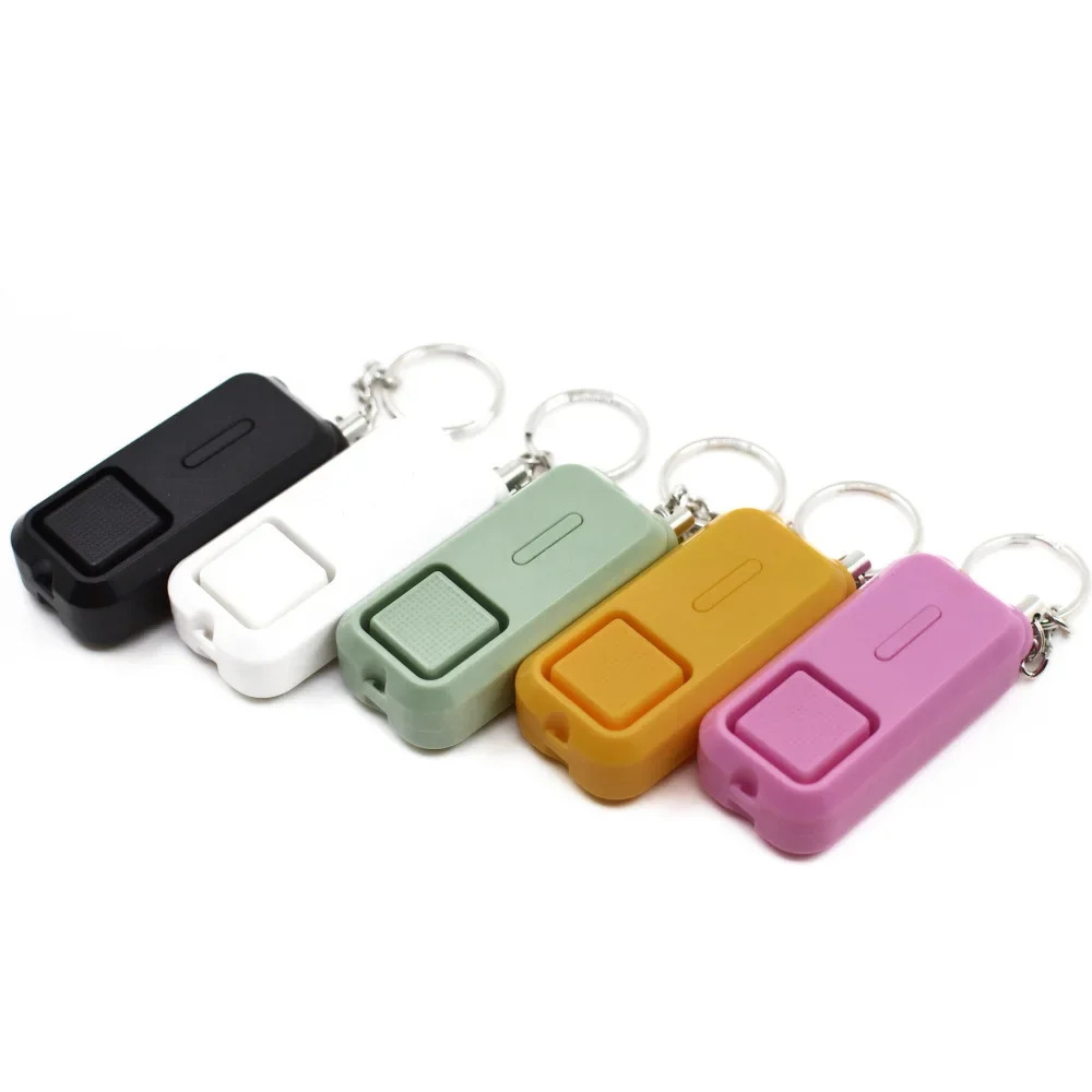 130 DB Safesound 개인 보안 경보 키체인, LED 조명 포함, 미니 자기 방어 전자 장치, 여자 아이