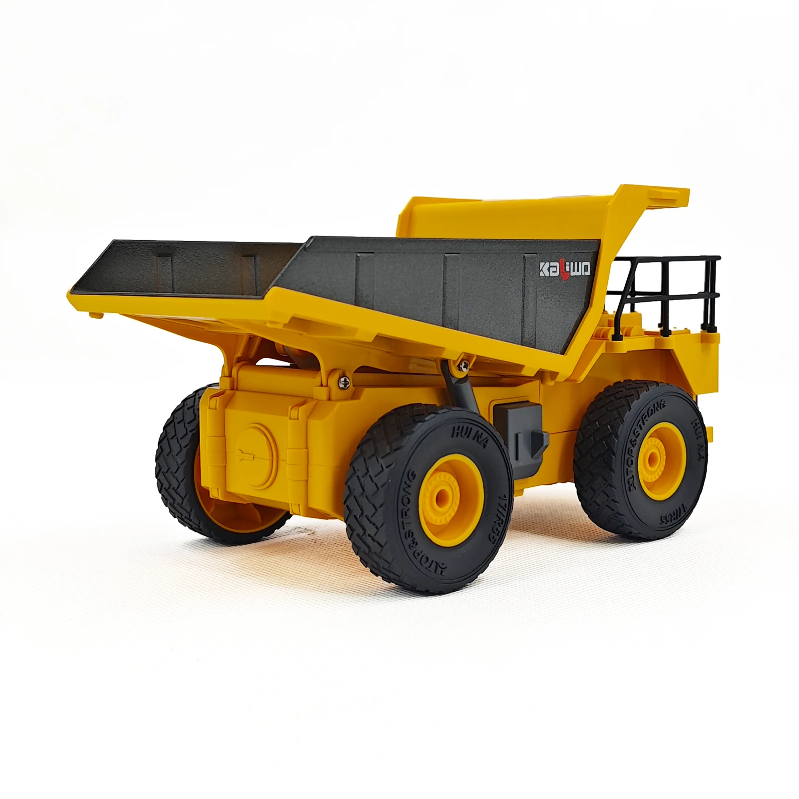 Nine channel remote control hot selling 1:24RC children's gift box remote control model alloy fun engineering vehicle truck dum 3