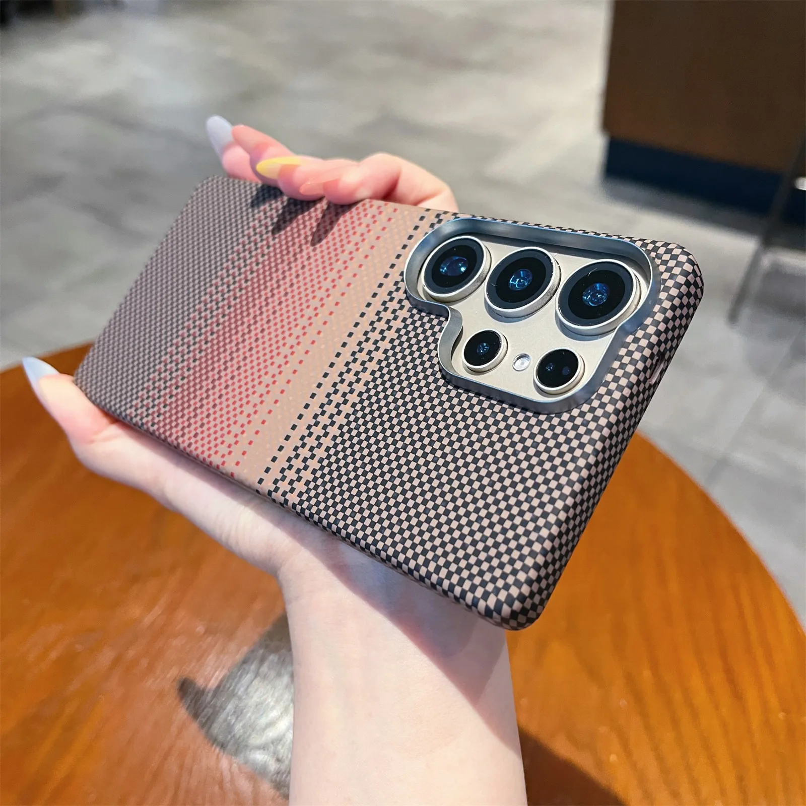 Kevlar Magnetic Shockproof Slim Carbon Fiber Phone Case