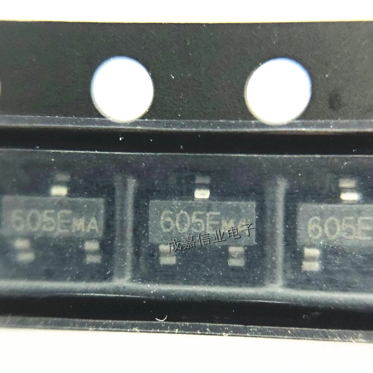 Рисунок 4 - DMZ6005E SOT-23-3 маркировка; 605E