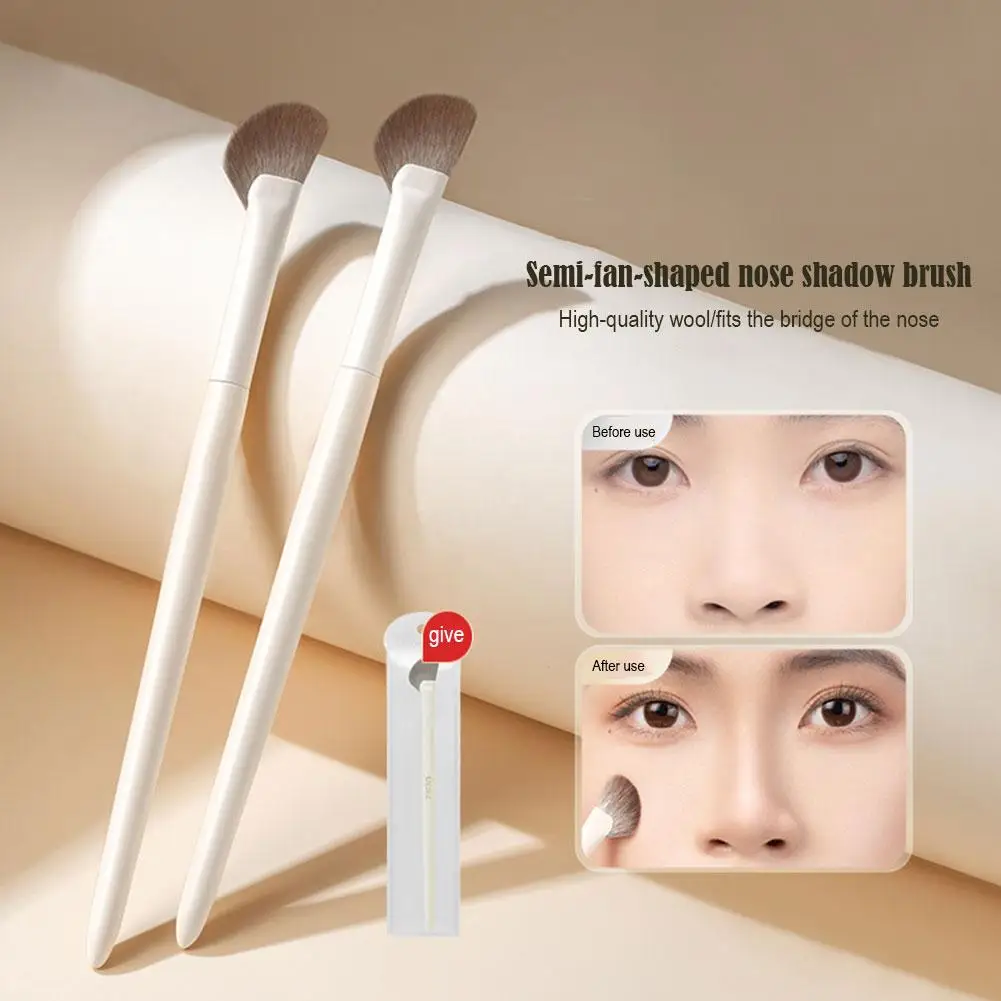 Description Picture 2 of itemEyeshadow Brush Mini Nose Contour Brush Angled Nose Contour Brow Bone Highlight Makeup Brush For Full Face Makeup Beginners