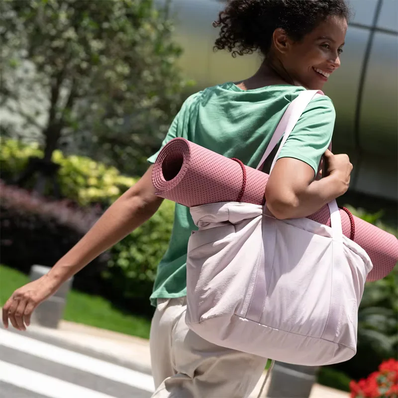 Borsa tote da donna Borsa da viaggio per laptop universitario Borsa da yoga per pannolini Borsa a tracolla con fibbia per tappetino da yoga per lavoro sportivo universitario - immagine 4