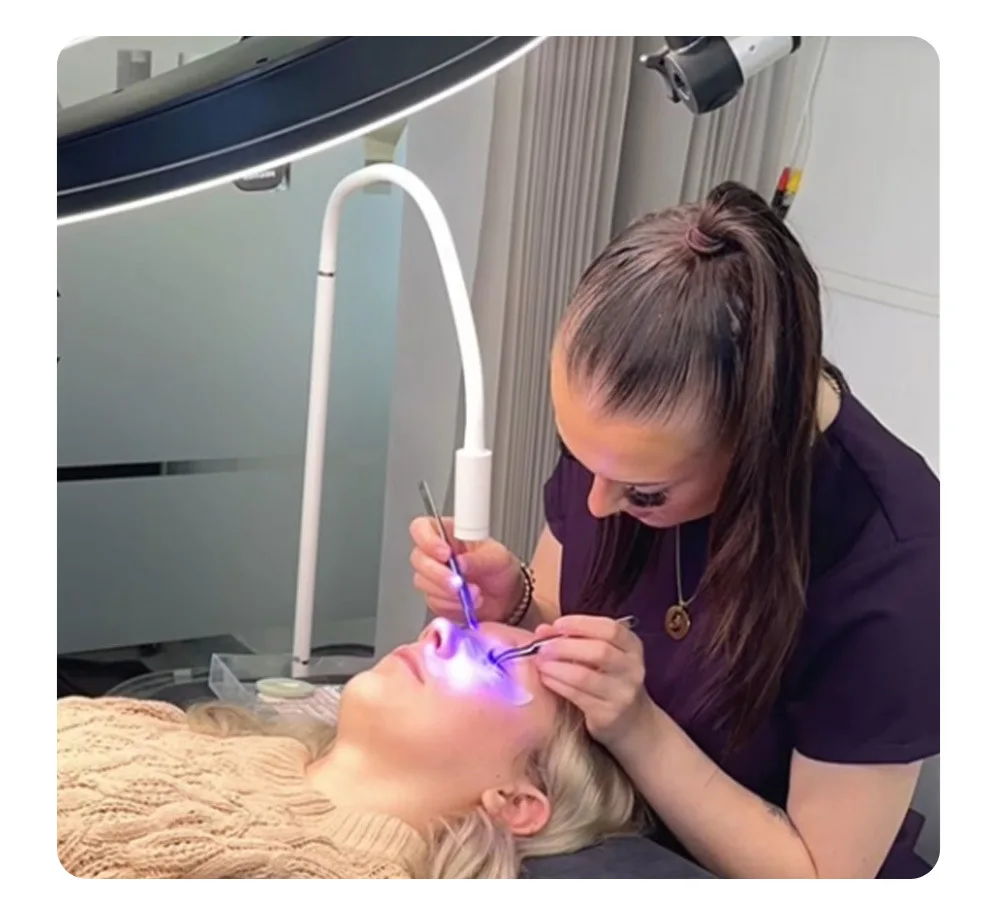 UV Led Eyelash Curling Lamp quick Cure Ultraviolet Lamp Glue UV Led Nail with Foot Switch for Gel Nail Artist
