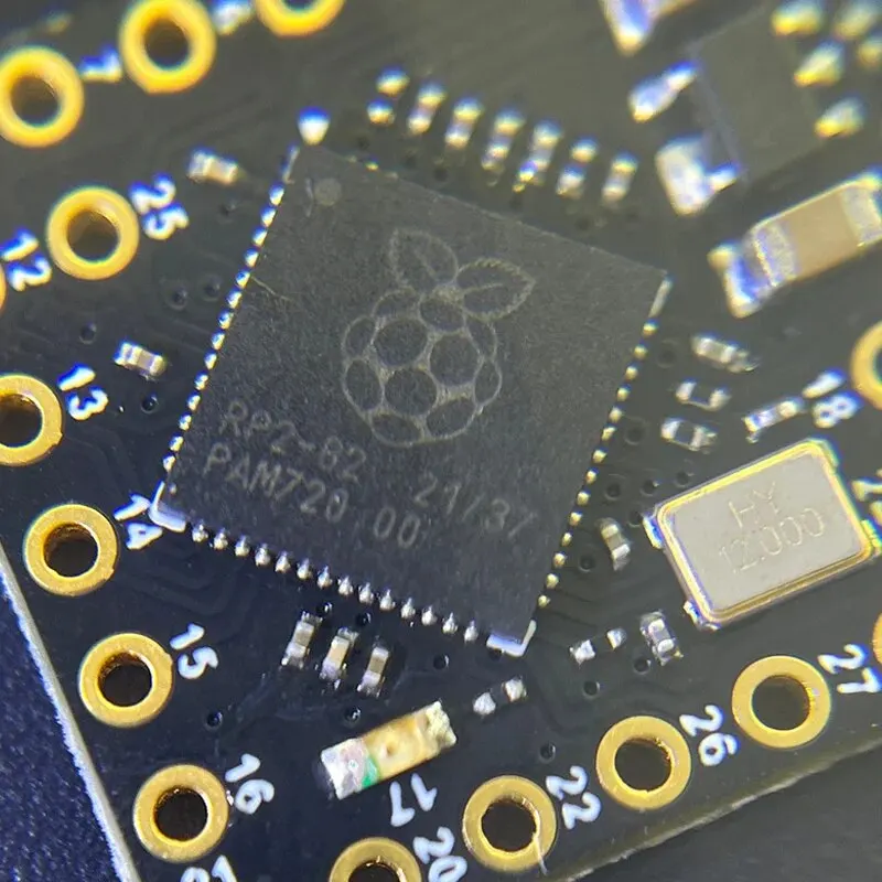 Carte Raspberry Pi Pico RP2040 Avec Connecteurs Soudés - Microcontrôleur Dual-core - Support C/C++/Python - 8