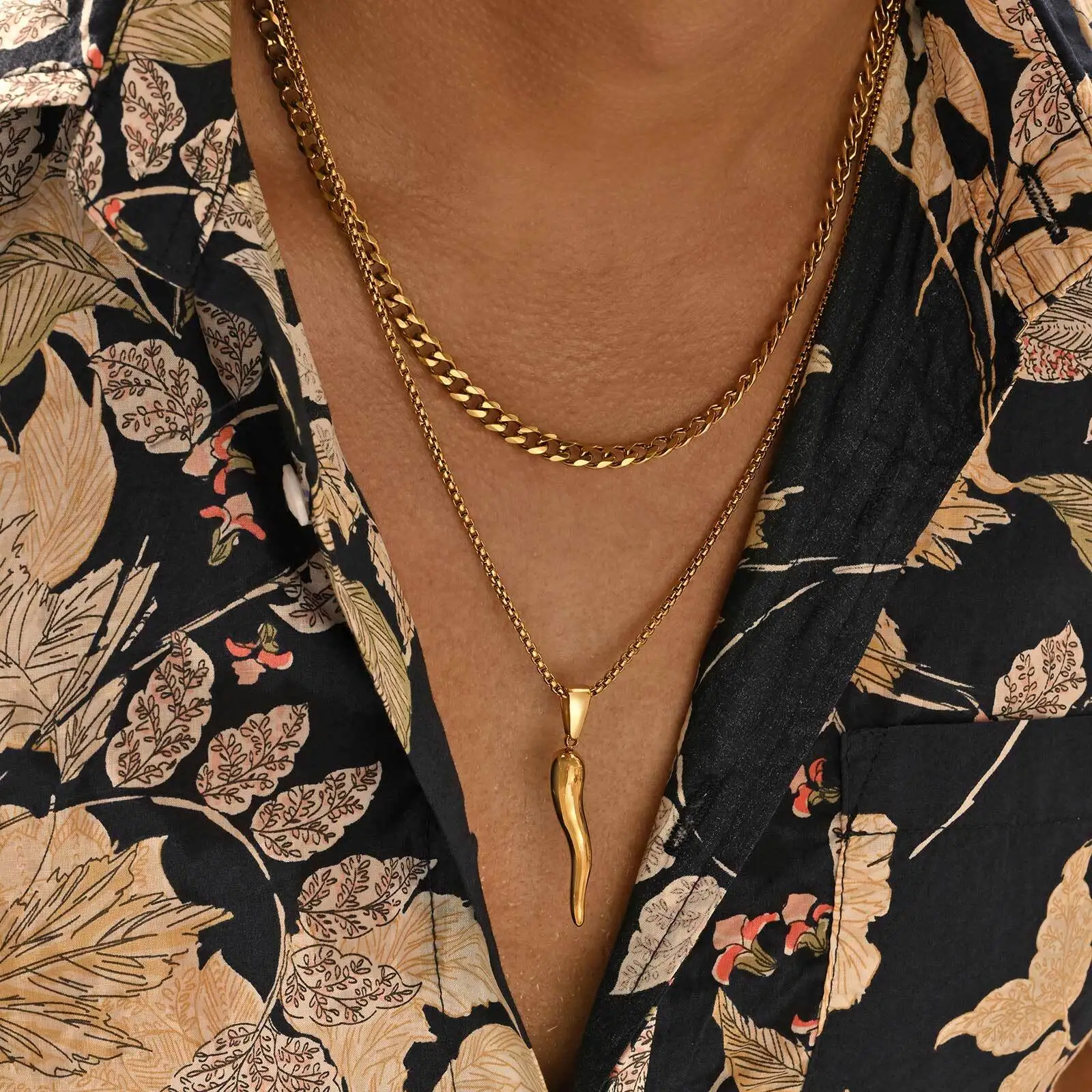 Stacked Italian Horn Necklace for Men Boys,Stainless Steel Chili Pendant Necklaces,Stylish Classic Jewelry Gifts