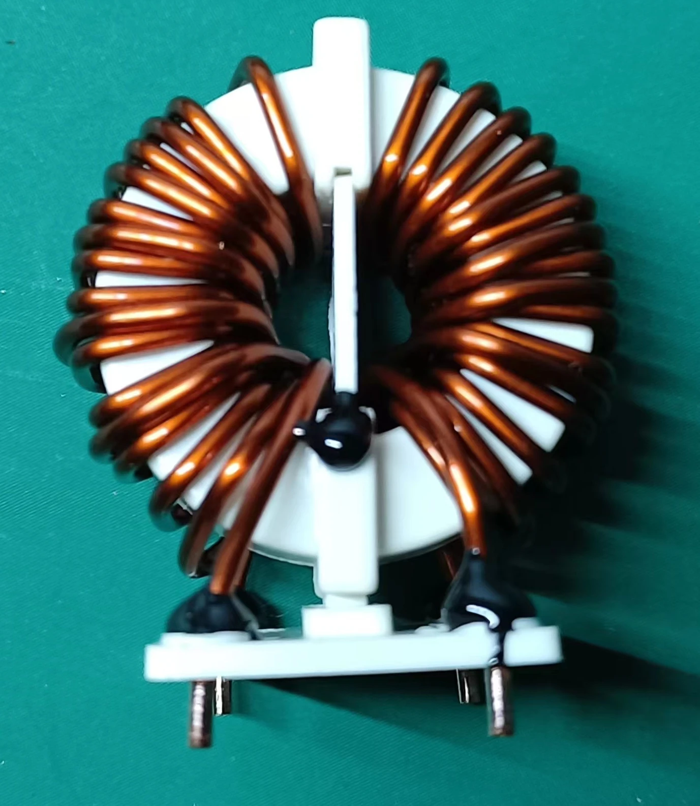 

40mm Nanocrystalline Amorphous Common Mode Inductor 20A15mH Copper Coil Filter EMC Electrical EMI Pin Position 18 * 22