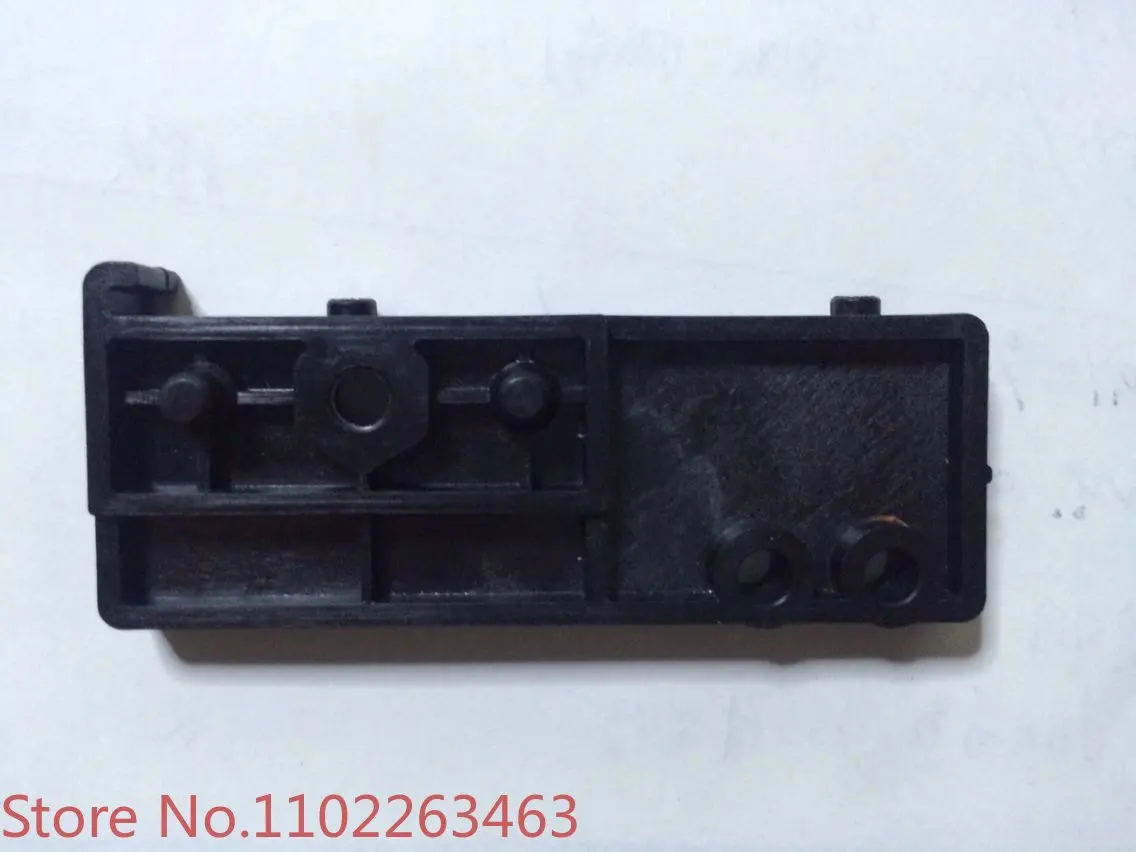 

Textile machinery accessories - Luofei ZENIT electric cleaning bracket