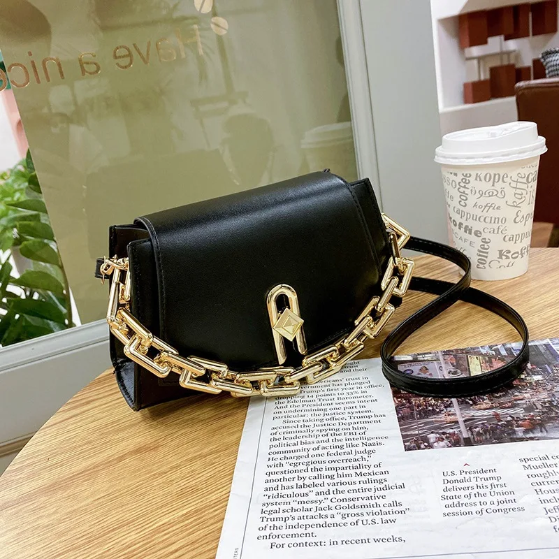 Bag White Crossbody Woman Shoulder Clutche Y2k Women 2023 Handbag New Fashion Simple Saddle Broadband Women's Messenger 's