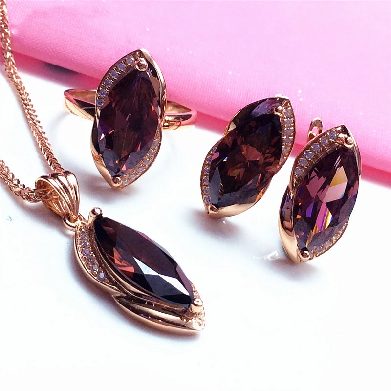 

585 Purple Gold Geometric Marquise Shape Rubies Pendant 14K Rose Gold Necklaces for Women Light Luxury Crystal Party Jewelry