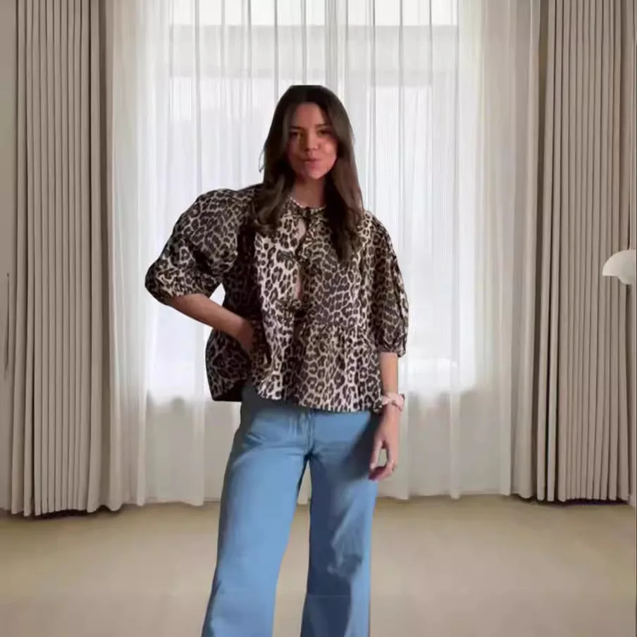 

Leopard Top Women 2024 Summer Print Hollow Out O Neck Short Sleeve T-shirt Fashion Lady Elegant Office High Streetwear