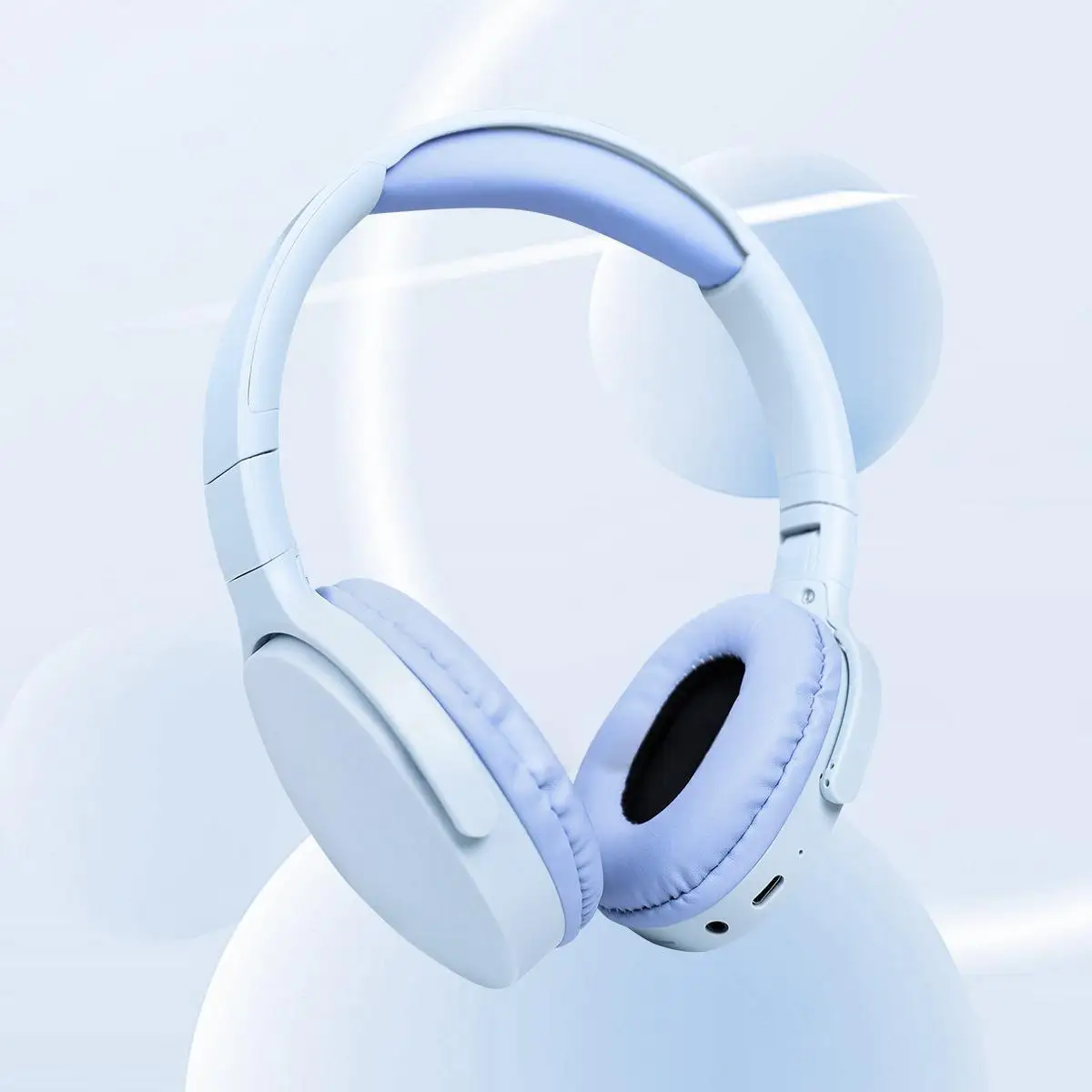 Fashionable Bluetooth wireless headphones, over-ear, deep bass, sports stereo, high fidelity, long battery life, universal