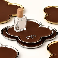 Flower-shaped Ceramic Leather Storage Plate Luxury Porch Key Decorative Plate Ornaments Electroplating Gold Edge Irregular Plate 2
