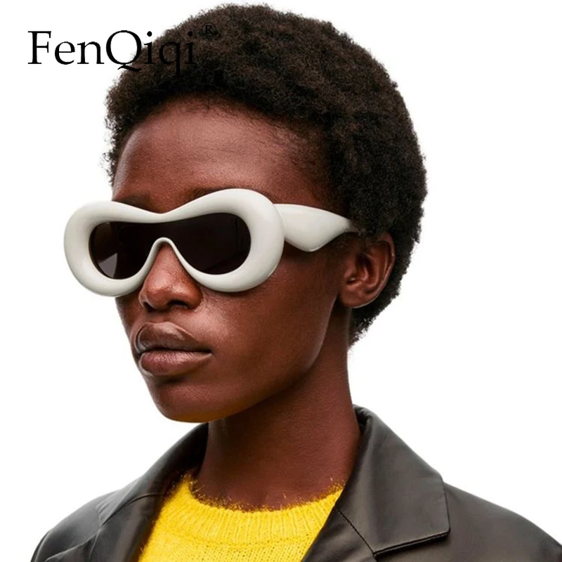 

Цельнокроеные солнцезащитные очки Брендовые дизайнерские женские стильные оттенки уникальная модная одежда для глаз с широкими полями крутые солнцезащитные очки для девочек