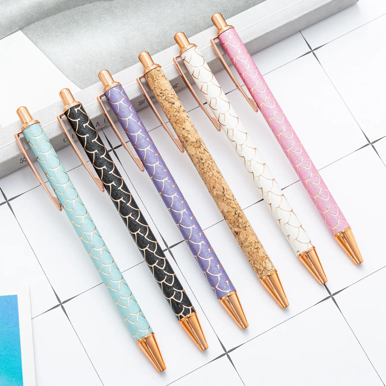 Stylo à bille multicolore 6 en 1, multifonction, rétractable, à pointe Fine,  papeterie fournitures scolaires, lot de 10 pièces - AliExpress