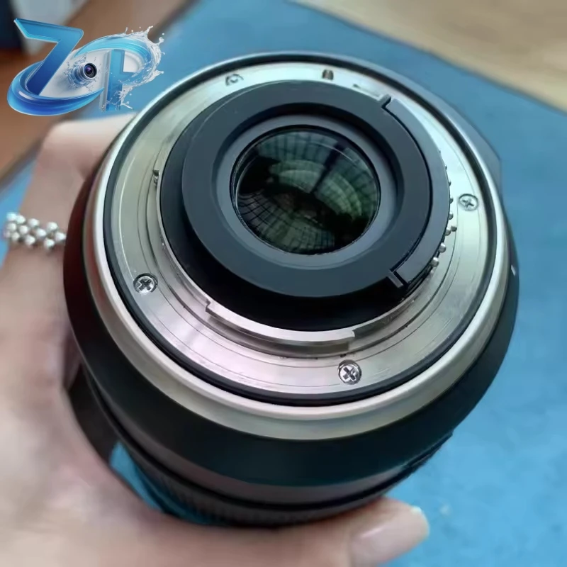 95% 새것 같은 APS-C 망원 줌 렌즈 탐론 18-400mm f/3.5-6.3 Di II VC HLD (B028) 캐논 및 니콘 DSLR 카메라용