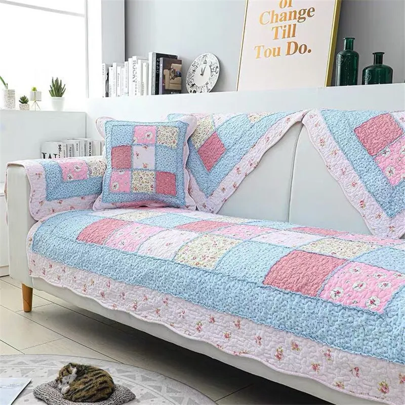 Cozy Patch Quilted Sofa Cover NCU0NNT2709